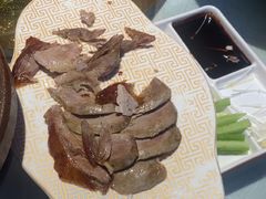 -阿瓦山寨·湘菜现炒·剁椒鱼头王(咸阳总店)