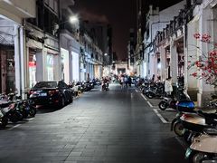 -海口骑楼小吃街