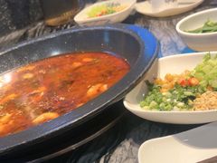 -老船舫·现做活鲜鱼馆(东郊记忆店)