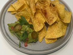 鳄梨酱玉米片-Manner Coffee(万象食家店)