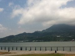 街旁的河-淡水老街