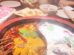 -在蜀里·一米肥牛老火锅(黄埔店)