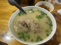 雪豆炖蹄花-牛王庙(龙华花园店)