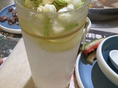 -左庭右院鲜牛肉火锅(浦江欢乐颂店)