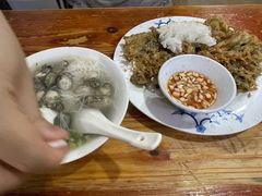-建国蚵煎蚵面