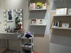 -方快PLUS照相馆(大上海时代广场店)