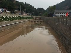 -梁家河村红色旅游区