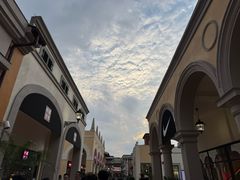 -佛罗伦萨小镇广佛名品奥特莱斯(疏港路店)