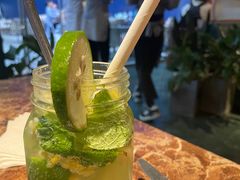 -Let'sBURGERplus·非常创意汉堡(三里屯店)