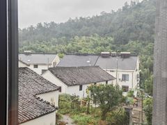 -芦茨金富饭庄·25年老字号·专做稻草鸡
