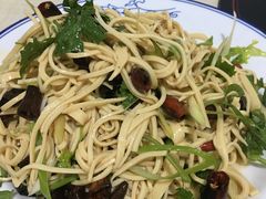 -何记羊汤馆(丽水佳源店)