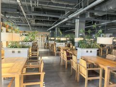 -魔方城市书房(中街益田店)