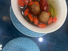 -三江源美食城