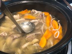 -东椰·海南椰子鸡火锅(朝阳门店)