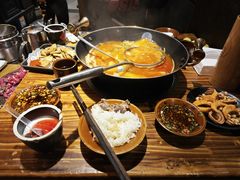 -贵厨酸汤牛肉(小十字店)