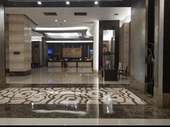 -宜昌均瑶国际酒店(宜昌CBD购物中心夷陵广场店)