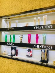 -AKOZO Beauty Salon