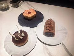 -潮一不贰·法式甜品·生日蛋糕·西式简餐(外滩店)