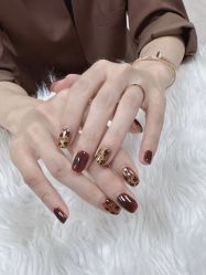 -秀色美甲美睫纹绣护肤