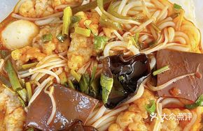 Crispy Pork Noodle Soup