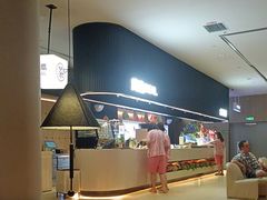 -涨巢·潮玩水疗局