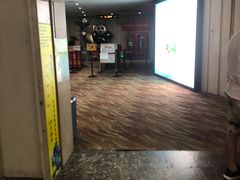 -武汉华夏国际影城(鲁广店)
