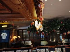 -八府香鸭·啫啫煲(华山路店)