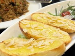 -OLD TREE老树咖啡·西餐厅(台山人工湖店)