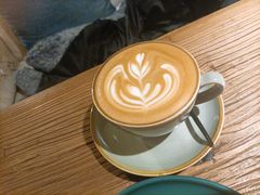 -84那年咖啡馆(李沧万达店)