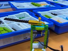 -童程童美·信息学竞赛·乐高机器人编程(长宁来福士校区)