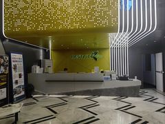 -贝菲特游泳健身(徐泾店)