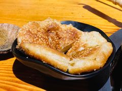 芝麻盖烤大郎烧饼-梁山烤肉(李逵店)