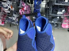 -迪卡侬(西三旗店)