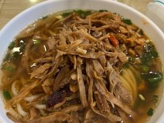 -老电影院饺店(休宁店)