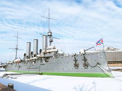 -阿芙乐尔号巡洋舰