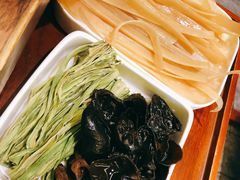 木耳-沸炉重庆老火锅(军事博物馆店)