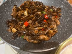 -贝勒爷·酥不腻烤鸭