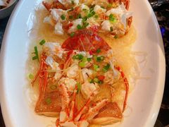 -荣誉海鲜酒楼(海湾店)