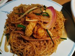 -粤港湾砂锅粥·宵夜(宝龙店)