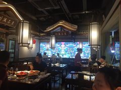 大堂-川流不息·地道川菜·小龙虾(新松江路店)