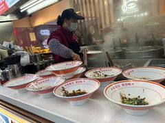 -钟方模白家肥肠粉(春熙店)