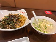 -东泰祥生煎馆(陕西南路店)