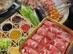 -依呀呀ktv烧烤小串(中山西路店)