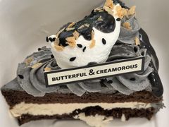 黑芝麻豆乳蛋糕-B&C黄油与面包·法式古堡面包坊(新天地店)