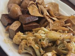 -老鼎万春卤菜(五代传承创始老店)