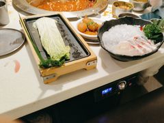-老房老舍重庆火锅(假日城市店)