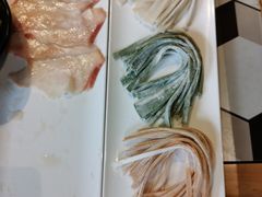 -南城十里潮汕鲜牛火锅·鲜虾生滚粥(融汇老商埠店)