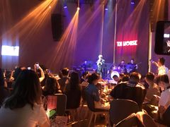 -TZ House音乐现场(来福士中心店)