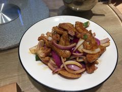 脂渣拌洋葱-味莊·青岛菜(云霄路店)