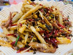 -江城燕子大排档(江汉路步行街店)